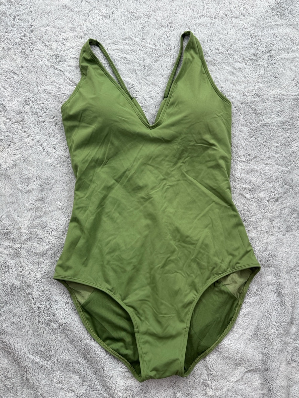 ТA3 NWOT Plungey Snatched Waist Lace Up Back
Swimsuit Army 3X Regular Long